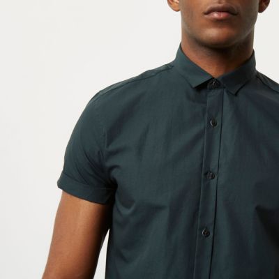 Green micro collar short sleeve shirt